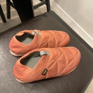 Teva Women's Re Ember Moc Slippers US 7
